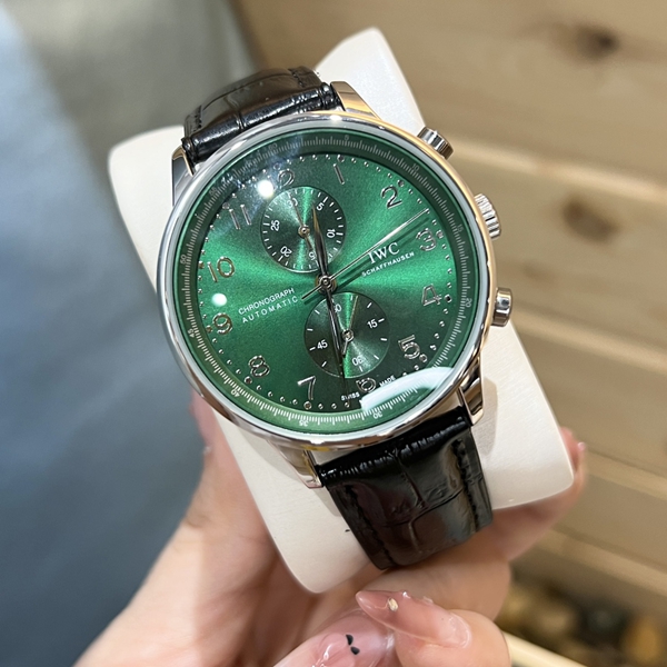 ブランド時計角部分ディテール